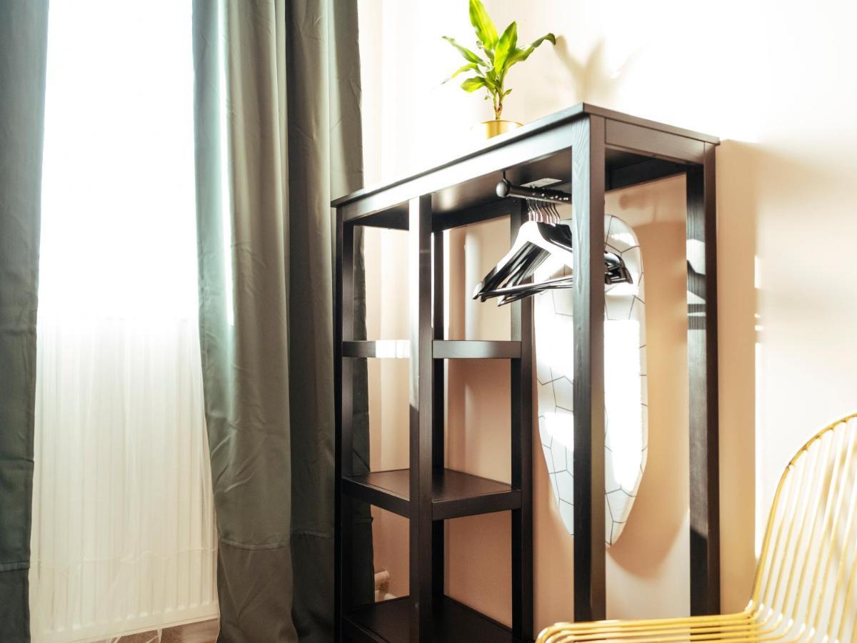 Beautiful Apartment - Top Location - Amazing Balcony บูคาเรสต์ ภายนอก รูปภาพ