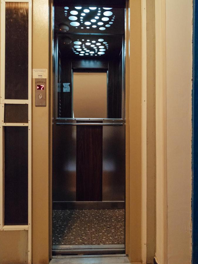 Beautiful Apartment - Top Location - Amazing Balcony บูคาเรสต์ ภายนอก รูปภาพ
