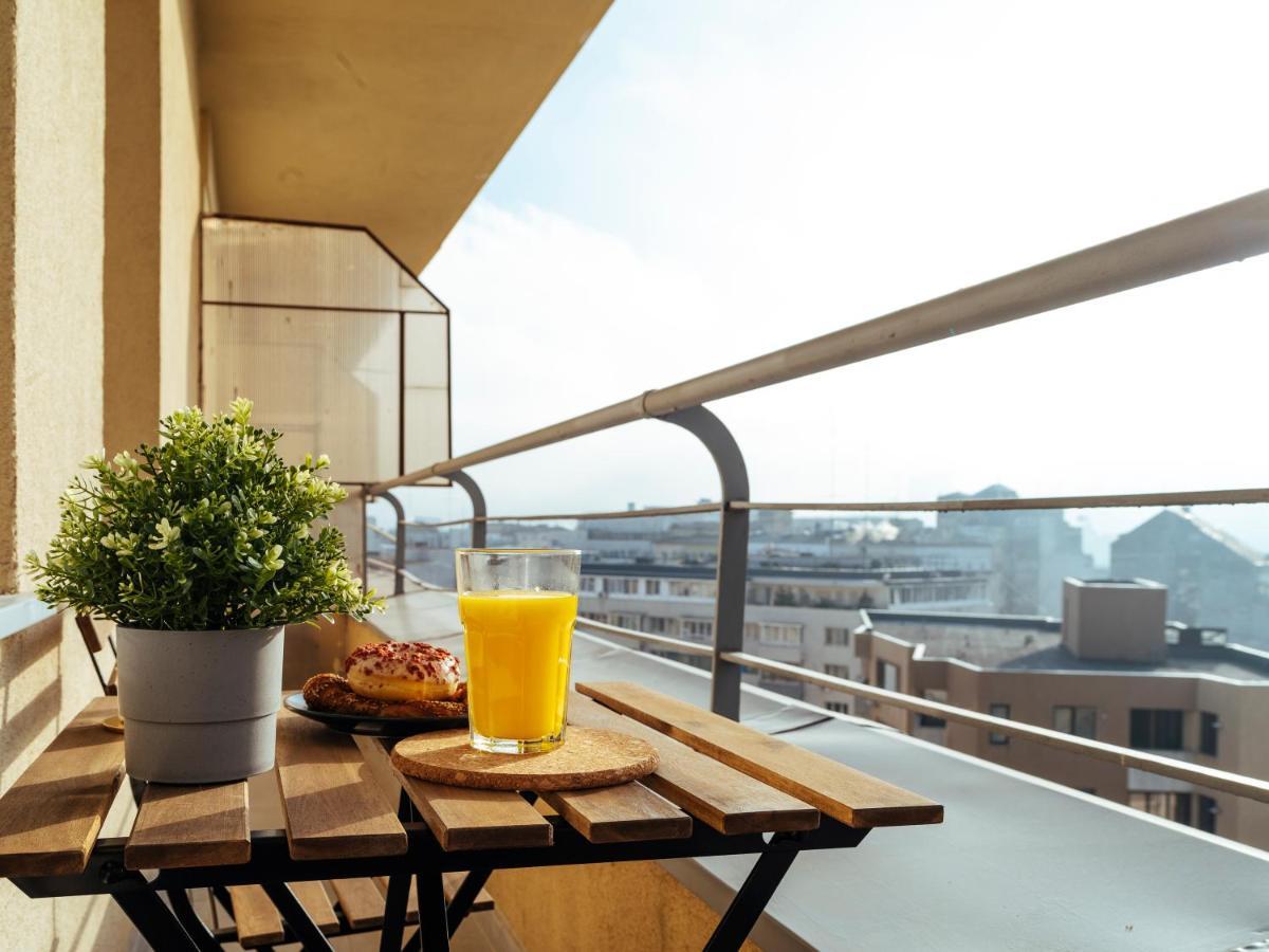 Beautiful Apartment - Top Location - Amazing Balcony บูคาเรสต์ ภายนอก รูปภาพ