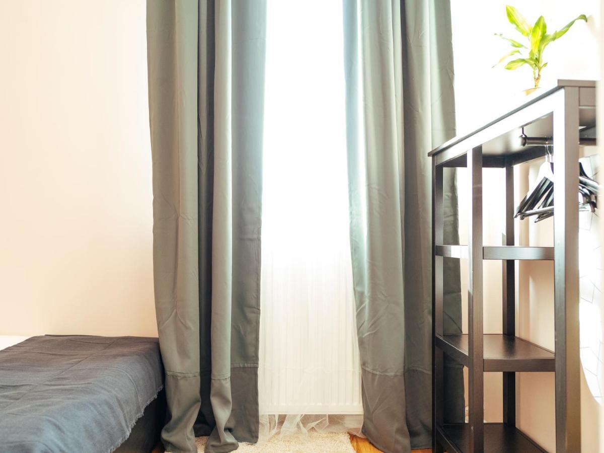 Beautiful Apartment - Top Location - Amazing Balcony บูคาเรสต์ ภายนอก รูปภาพ